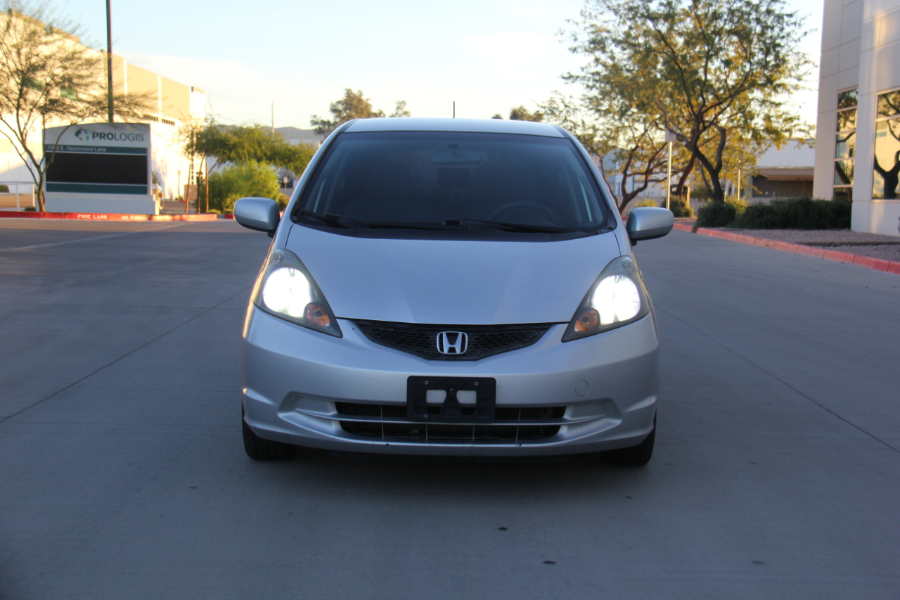 Honda Fit 5-Speed AT 2013