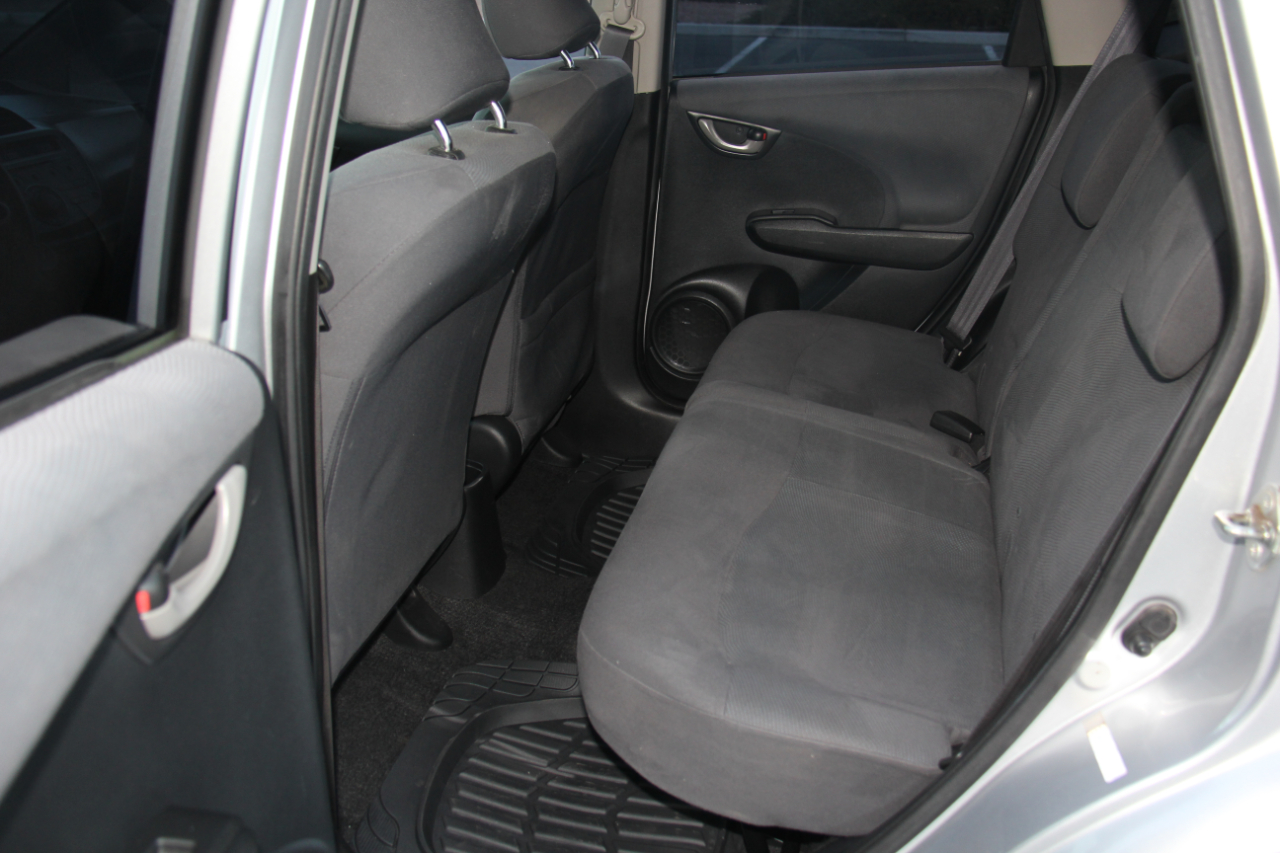 Honda Fit 5-Speed AT 2013