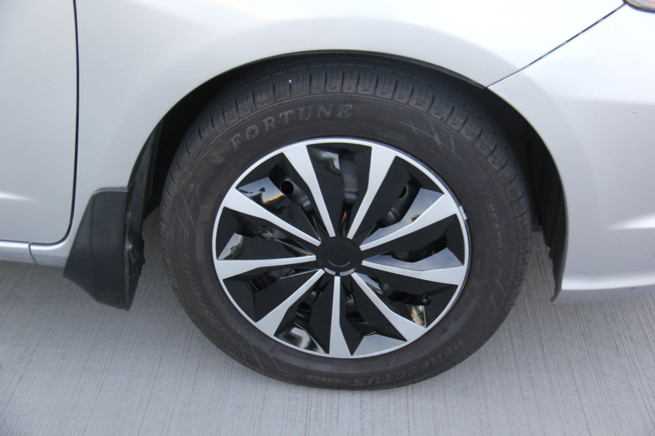 Honda Fit 5-Speed AT 2013