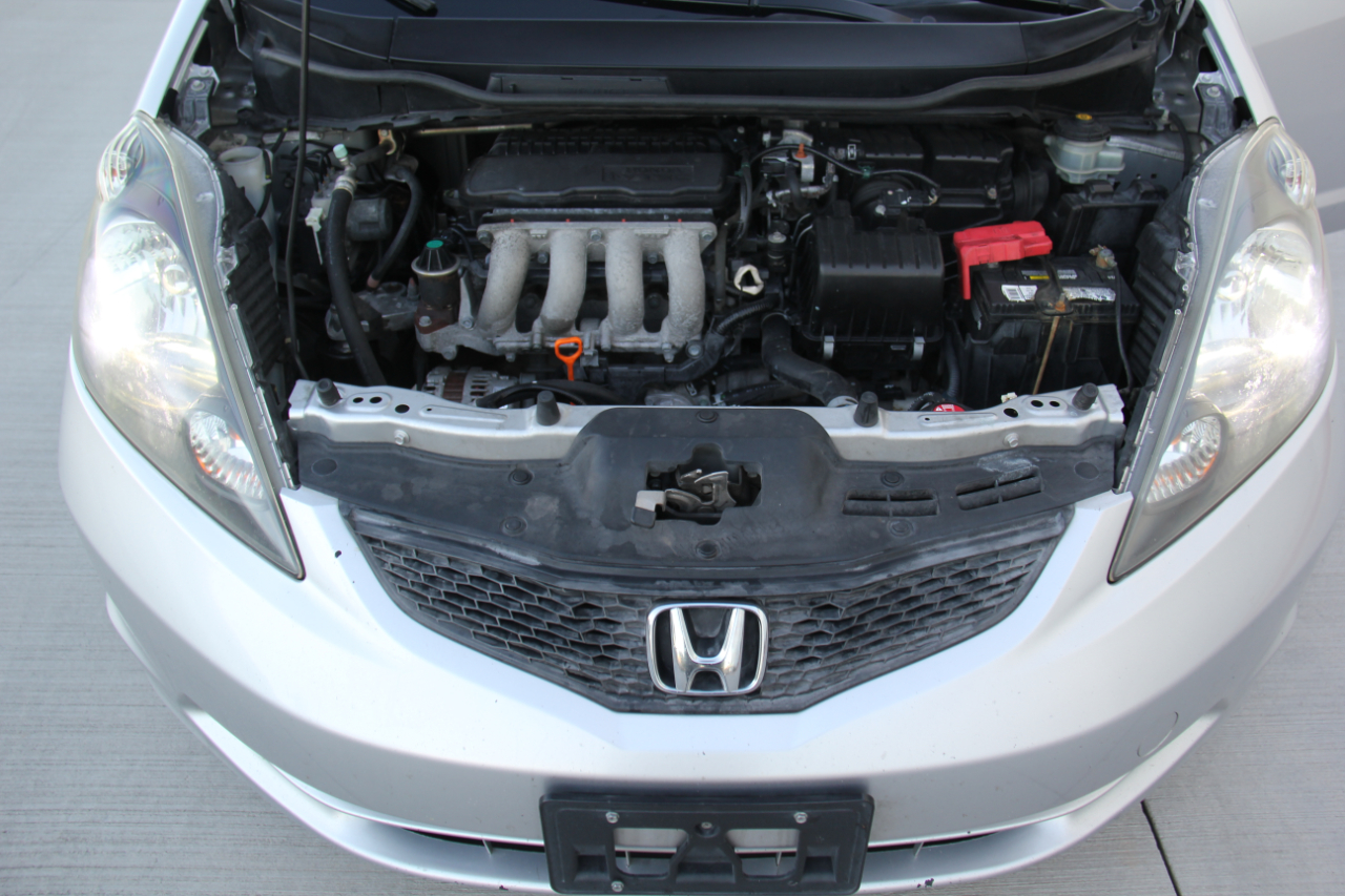 Honda Fit 5-Speed AT 2013