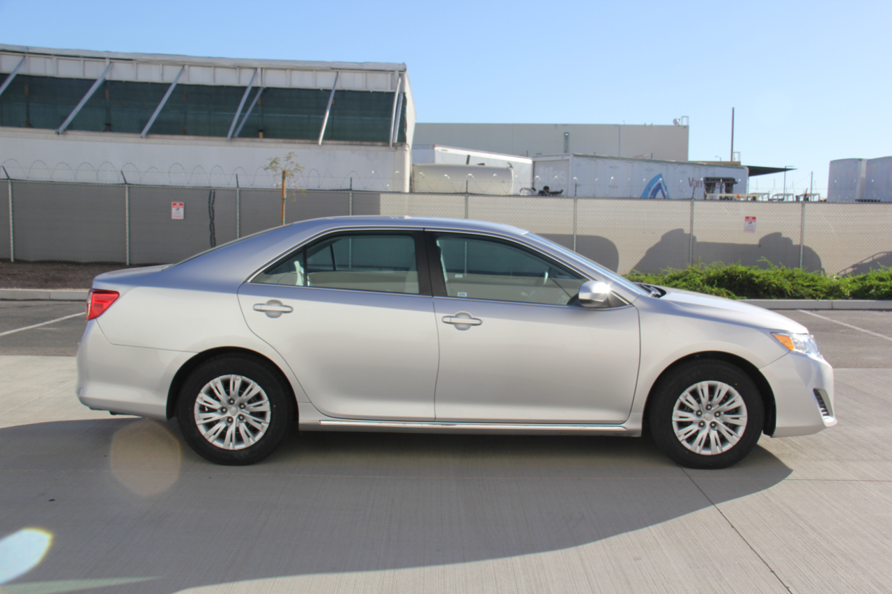 Toyota Camry LE 2012