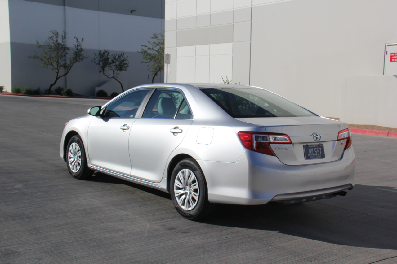 Toyota Camry LE 2012