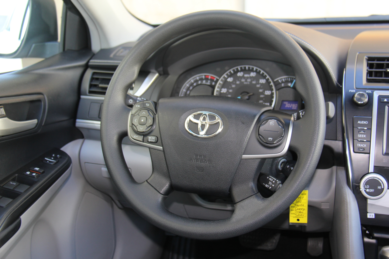Toyota Camry LE 2012