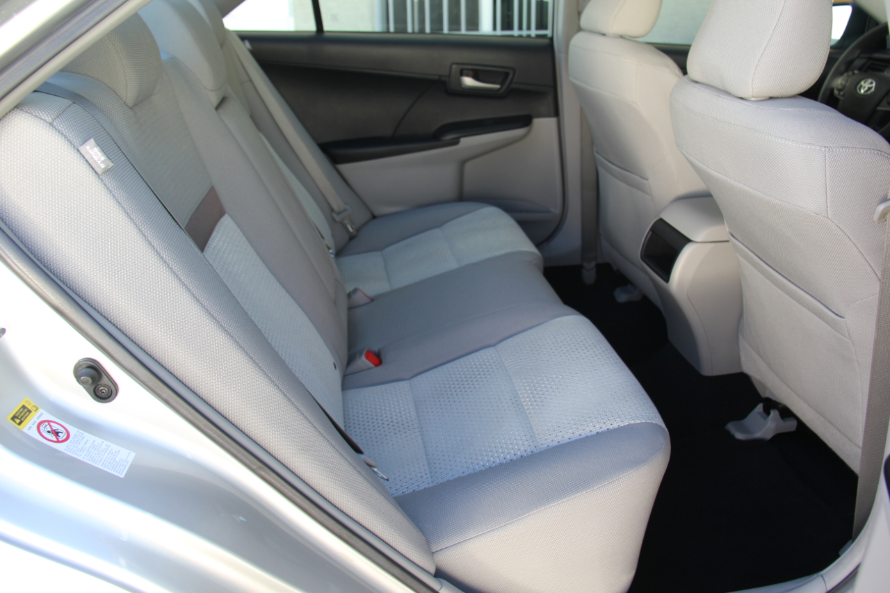 Toyota Camry LE 2012