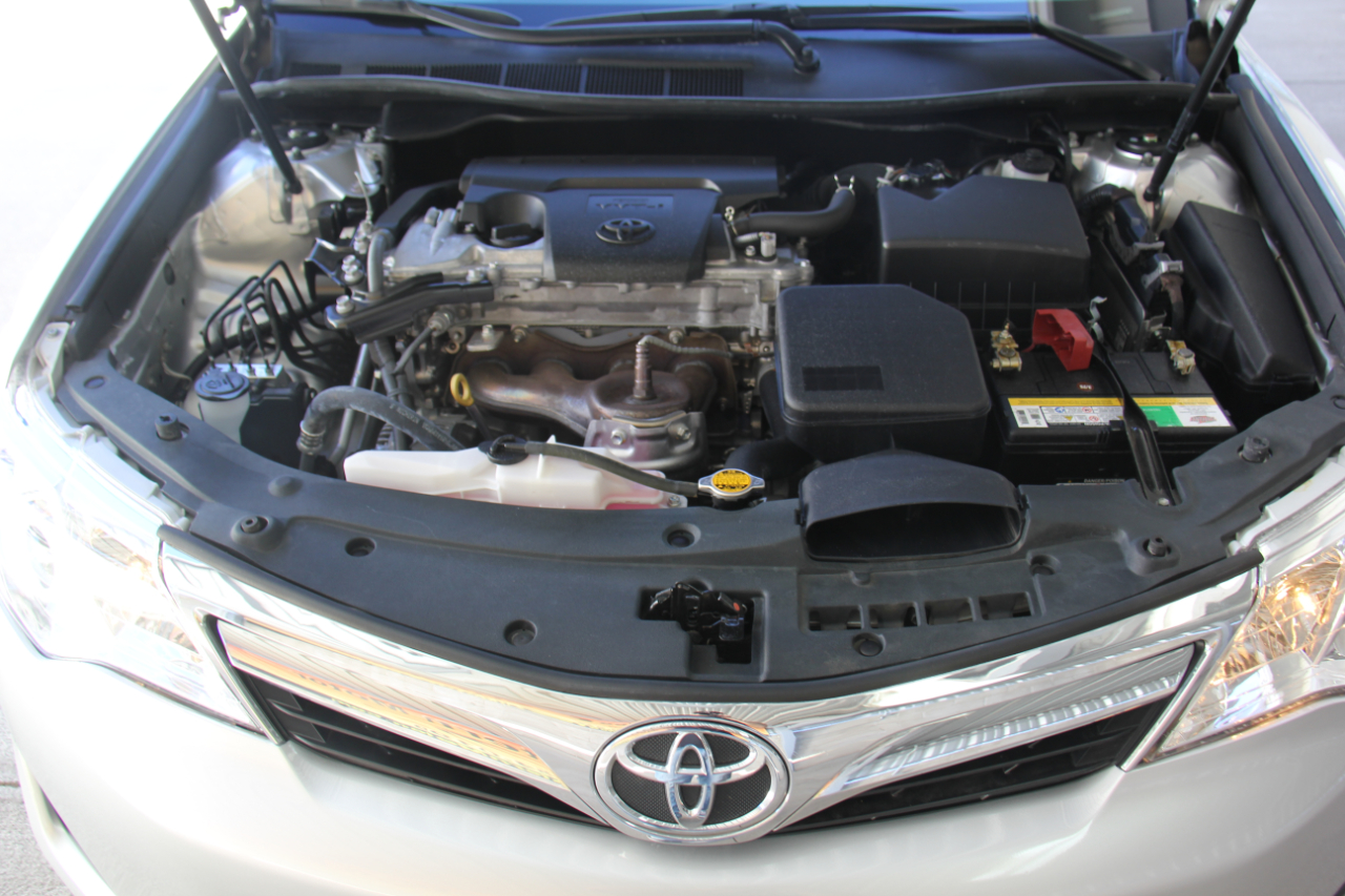 Toyota Camry LE 2012