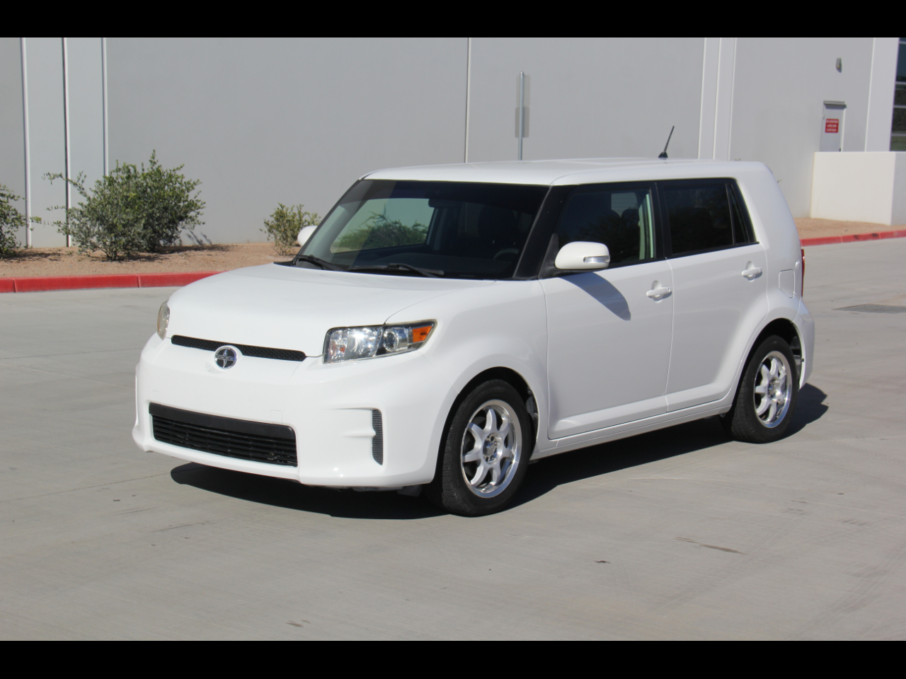 2012 Scion xB Release Series 9.0