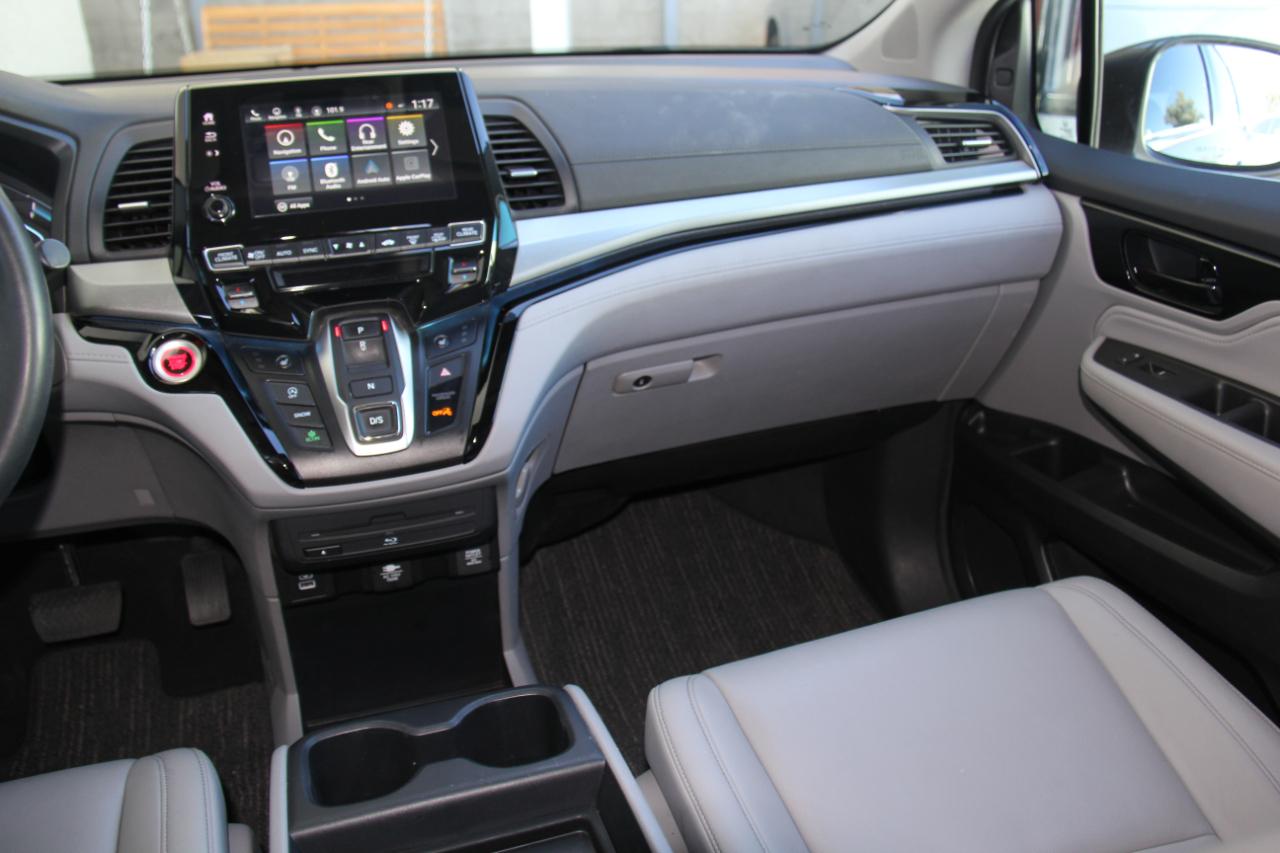 Honda Odyssey Touring 2023