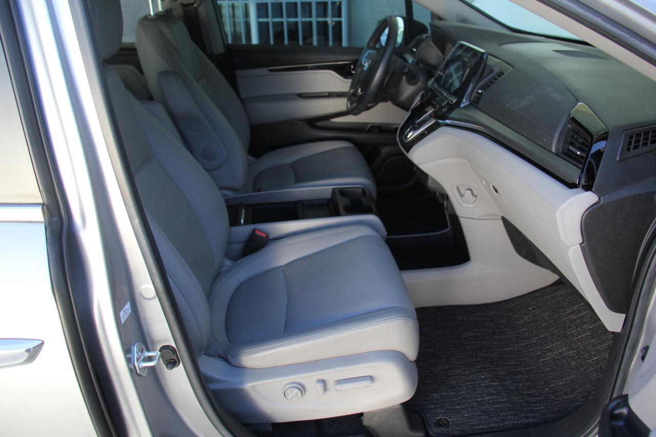 Honda Odyssey Touring 2023