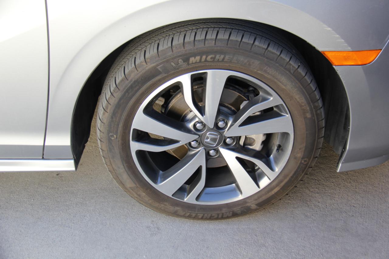 Honda Odyssey Touring 2023