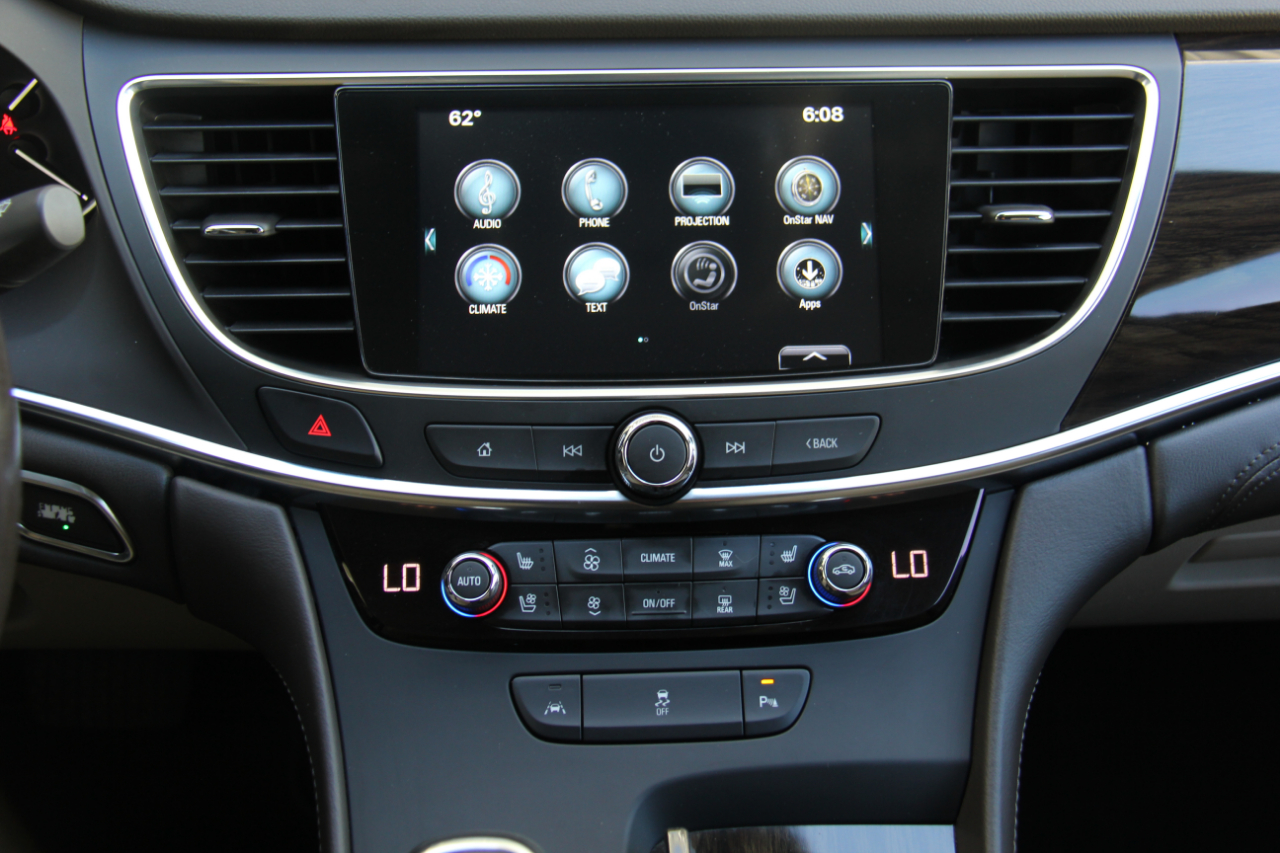 Buick LaCrosse Premium 2018