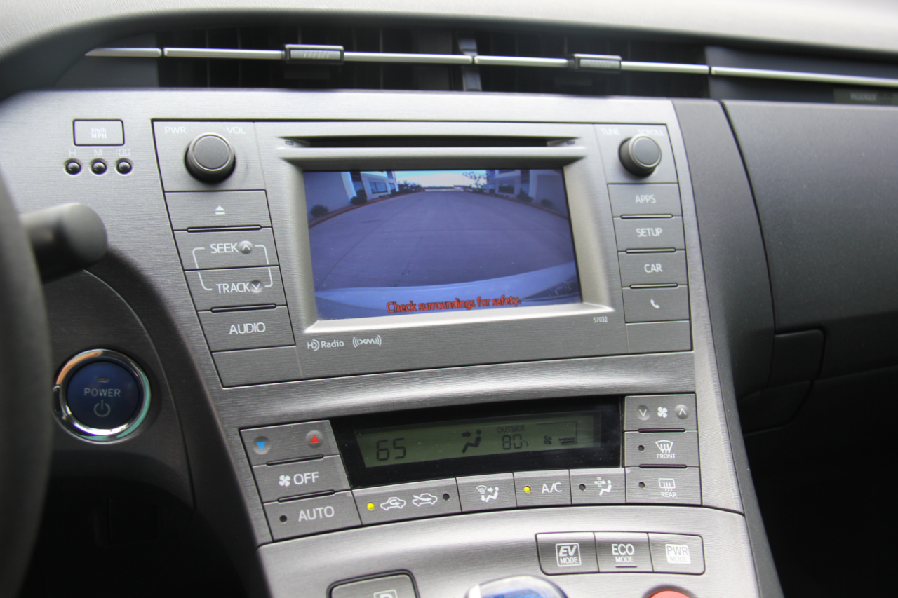 Toyota Prius One 2015