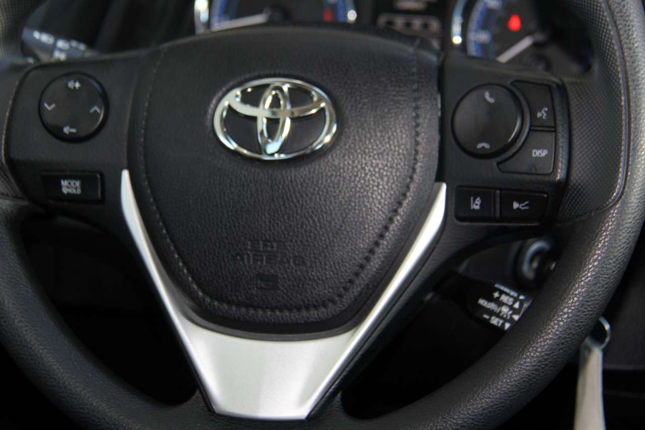 Toyota Corolla LE 2017