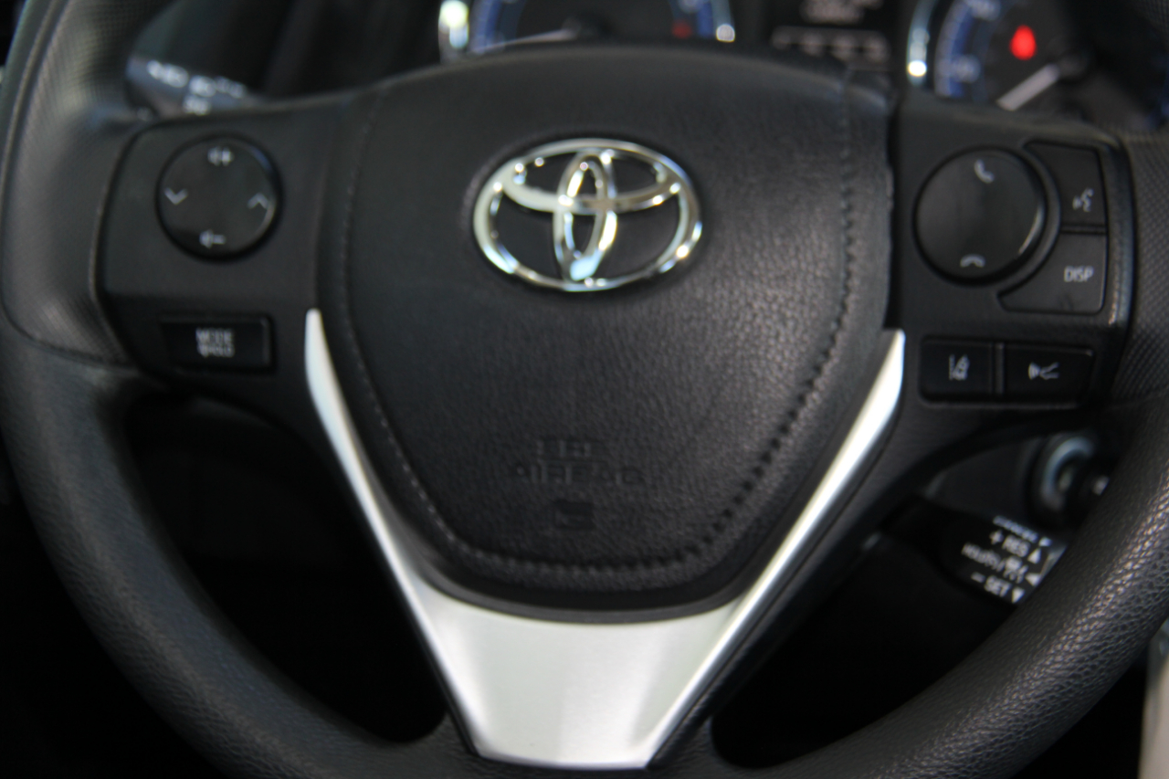 Toyota Corolla LE 2017