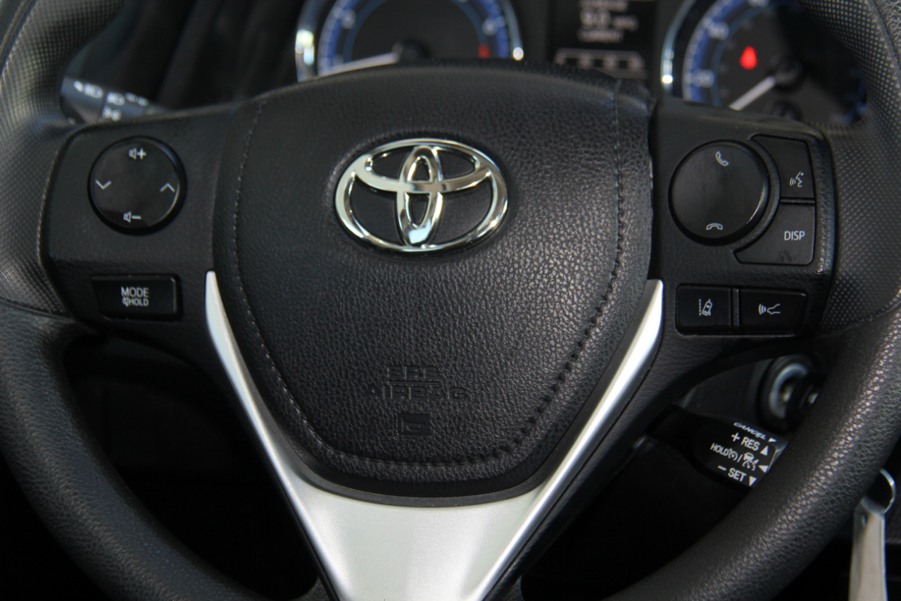 Toyota Corolla LE 2017