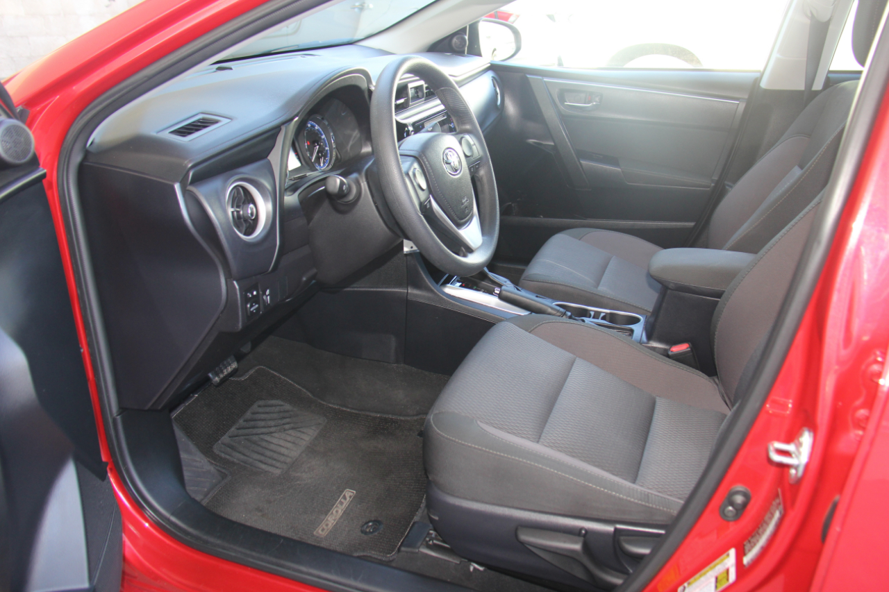 Toyota Corolla LE 2017