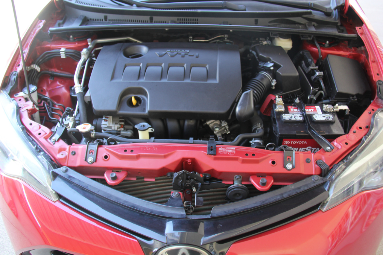 Toyota Corolla LE 2017