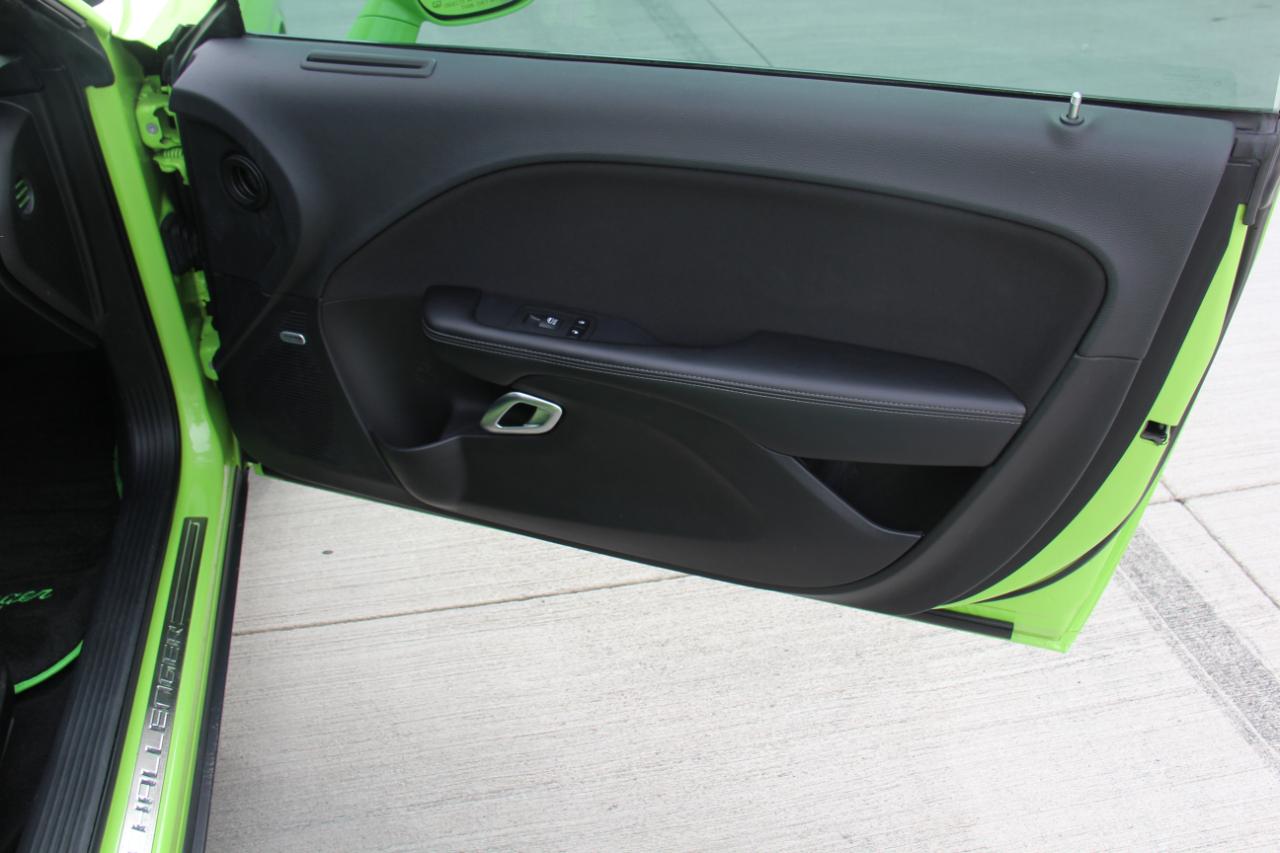 Dodge Challenger SXT 2019