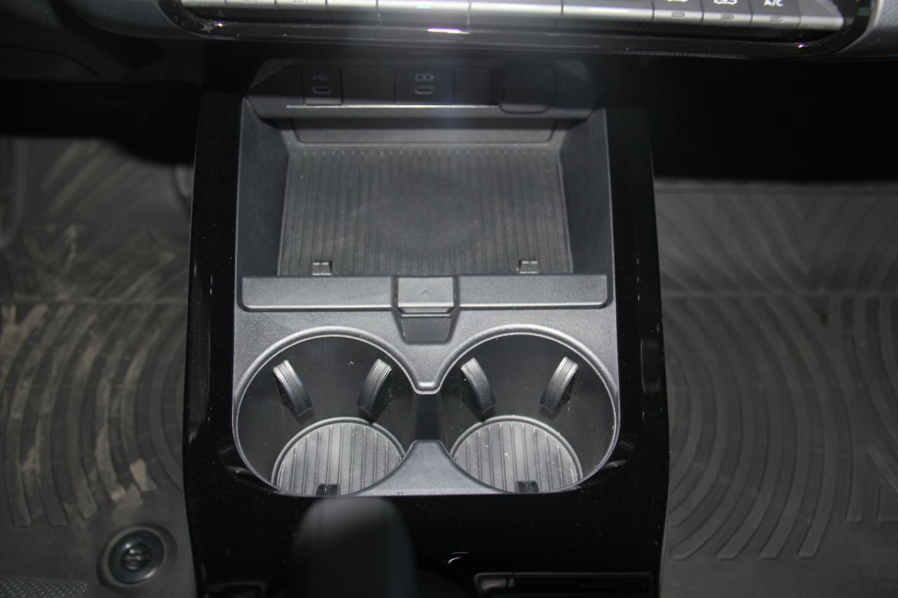 Toyota Prius Plug-In Hybrid XSE Premium 2025