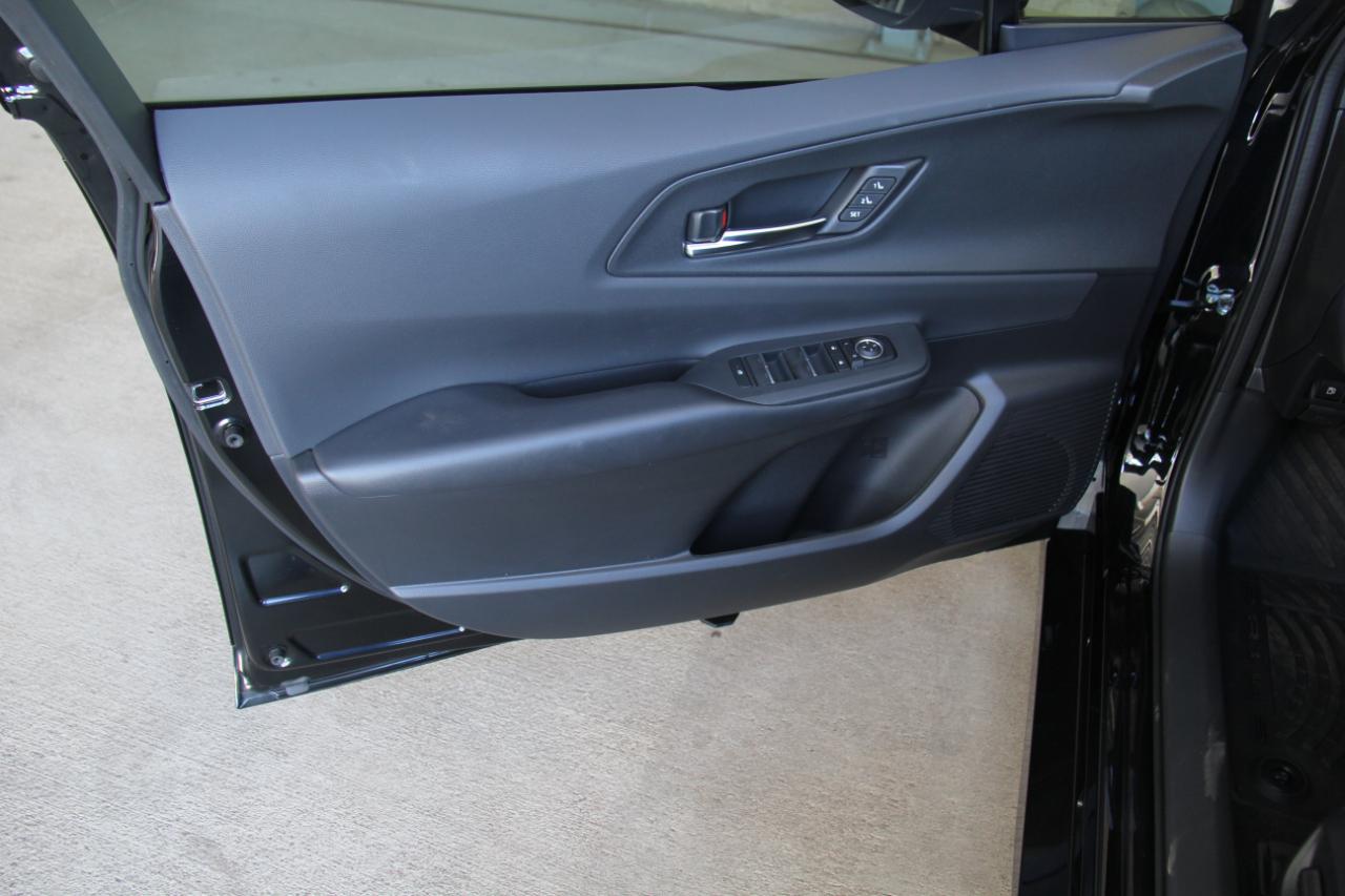 Toyota Prius Plug-In Hybrid XSE Premium 2025