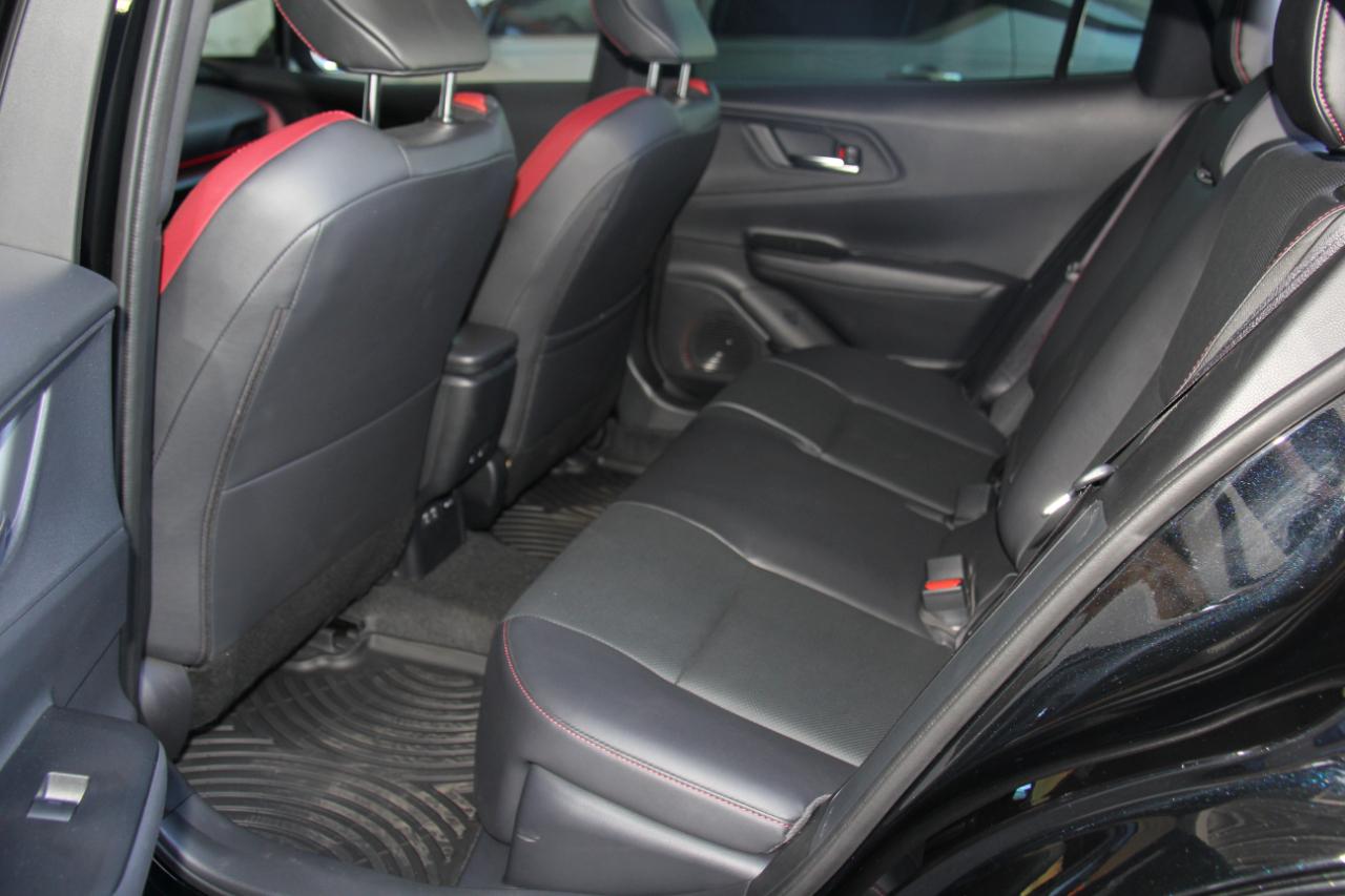 Toyota Prius Plug-In Hybrid XSE Premium 2025