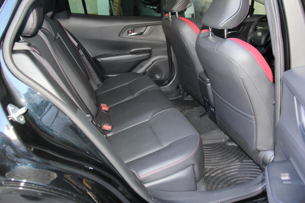 Toyota Prius Plug-In Hybrid XSE Premium 2025