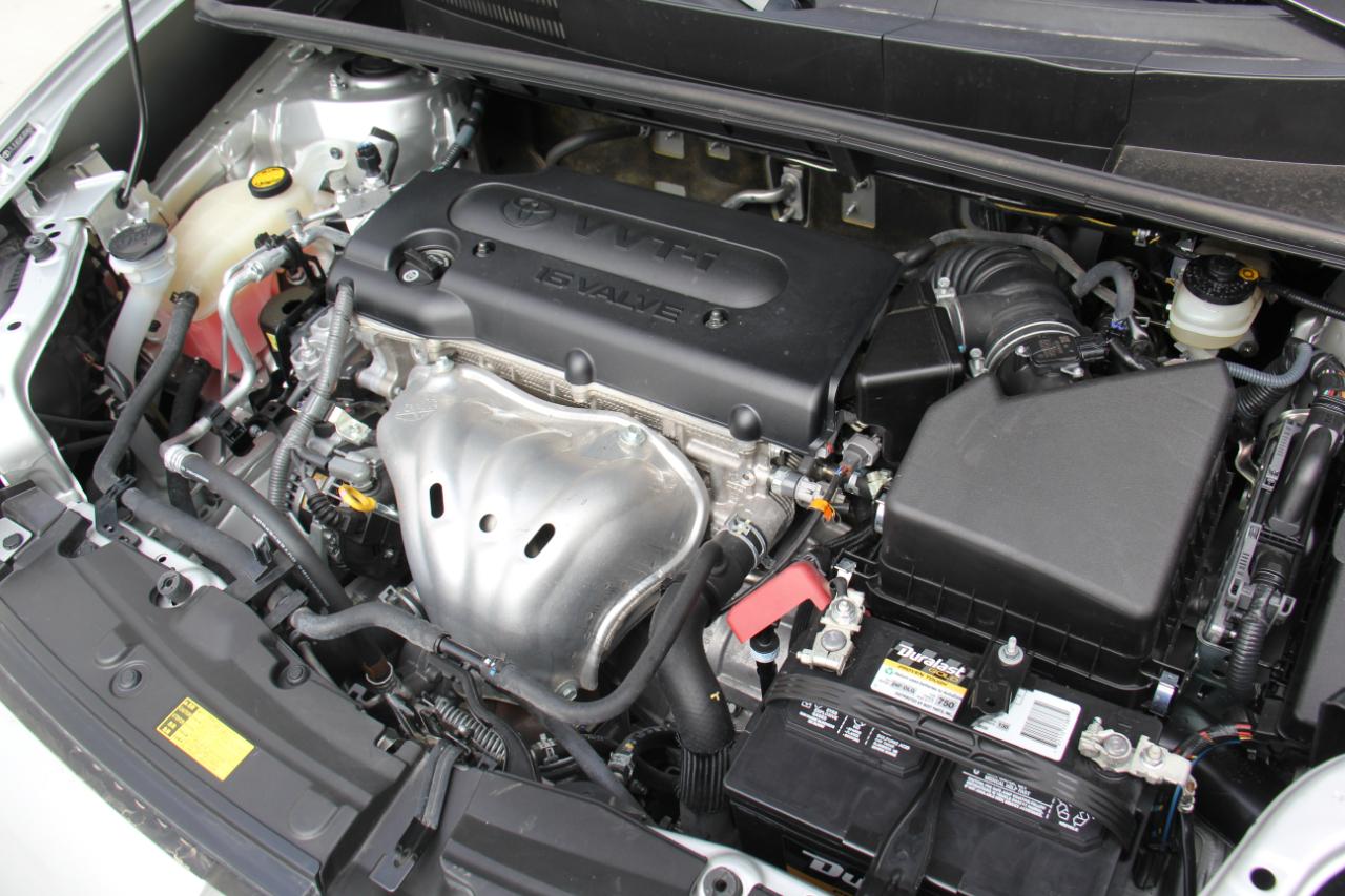 Scion xB 5-Door Wagon 4-Spd AT 2012