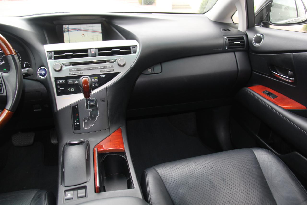 Lexus RX 450h FWD 2010