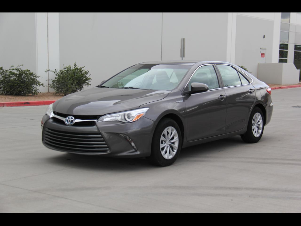 Toyota Camry Hybrid LE 2017