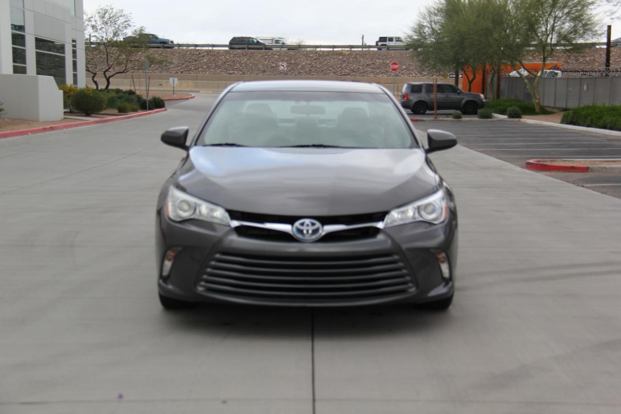 Toyota Camry Hybrid LE 2017
