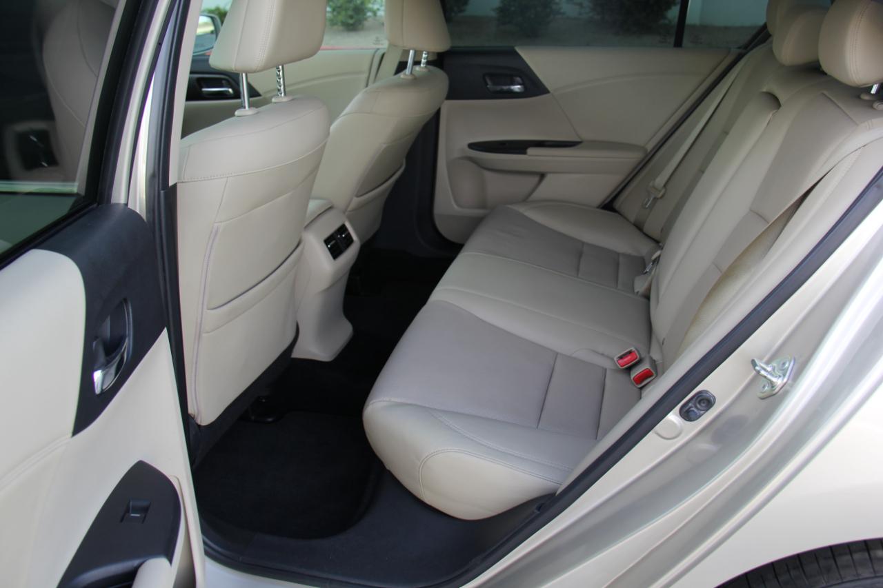 Honda Accord EX-L V6 Sedan AT 2015