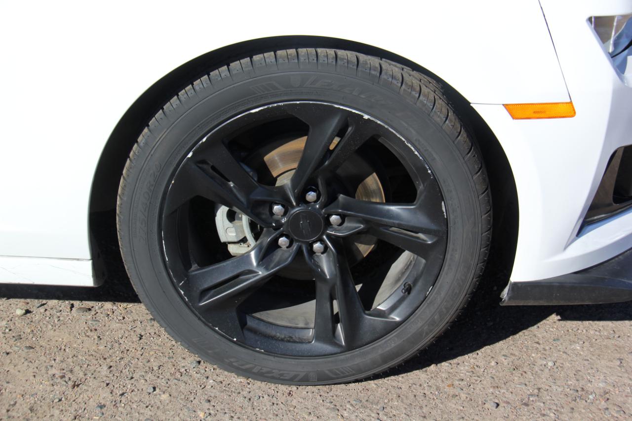 Chevrolet Camaro Coupe 2015