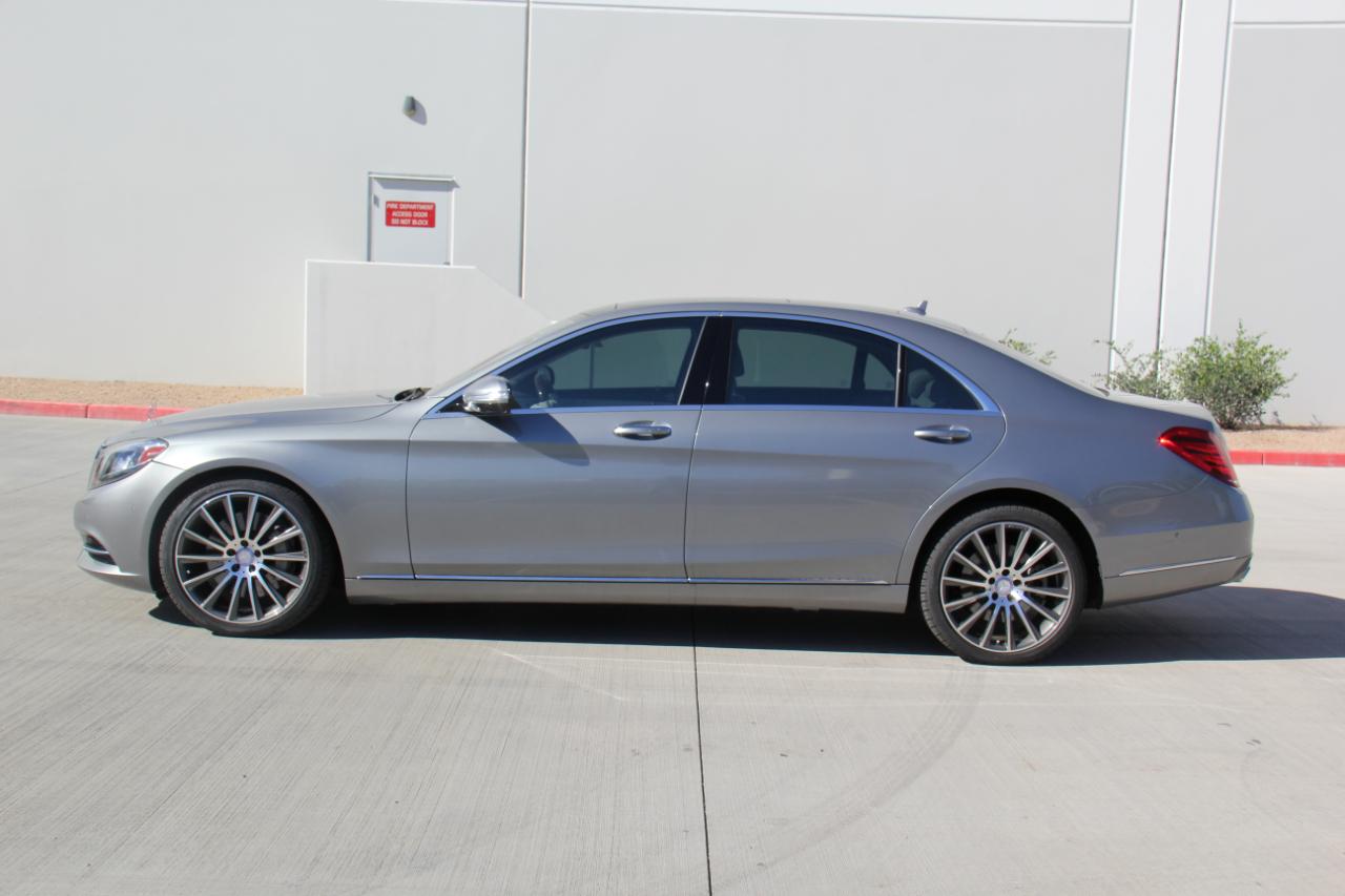 Mercedes-Benz S-Class S550 2015