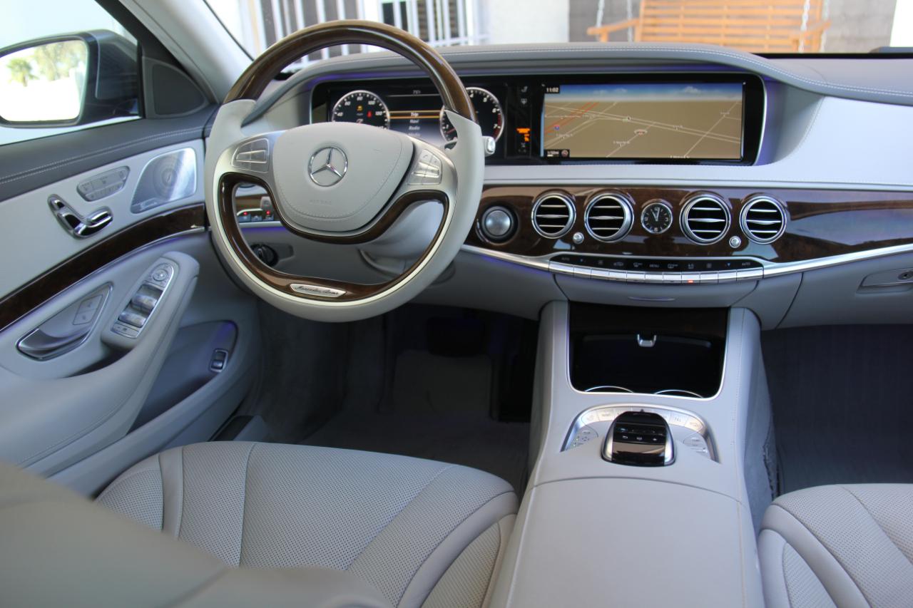 Mercedes-Benz S-Class S550 2015