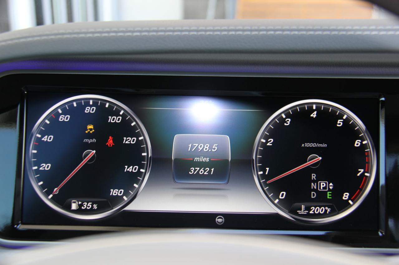Mercedes-Benz S-Class S550 2015
