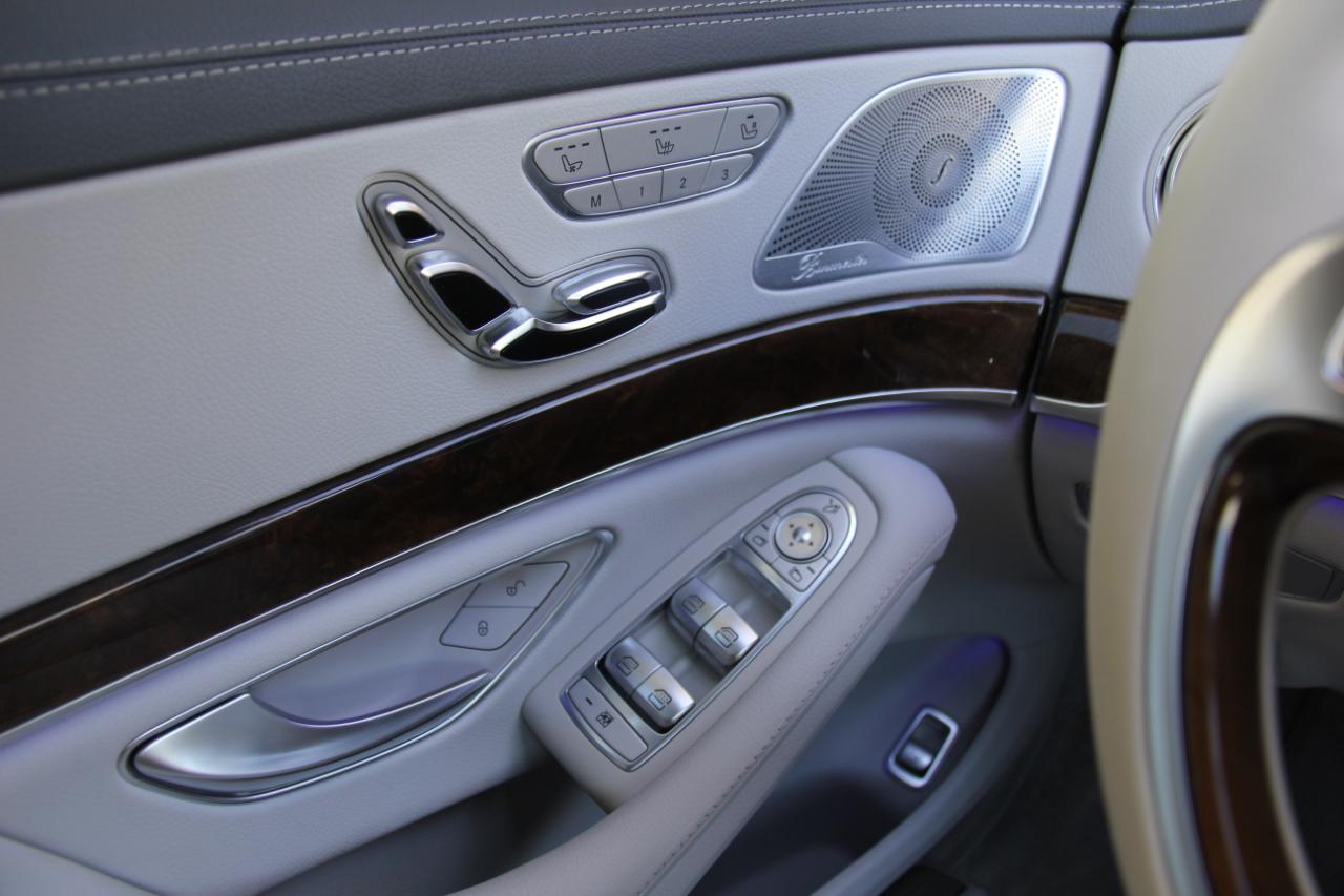 Mercedes-Benz S-Class S550 2015