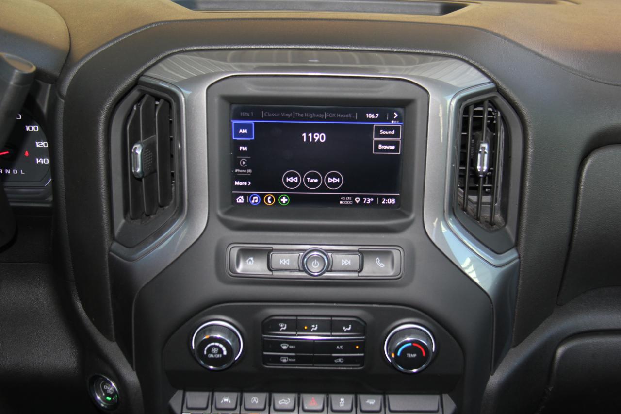 Chevrolet Silverado 1500 Custom Crew Cab 2WD 2024