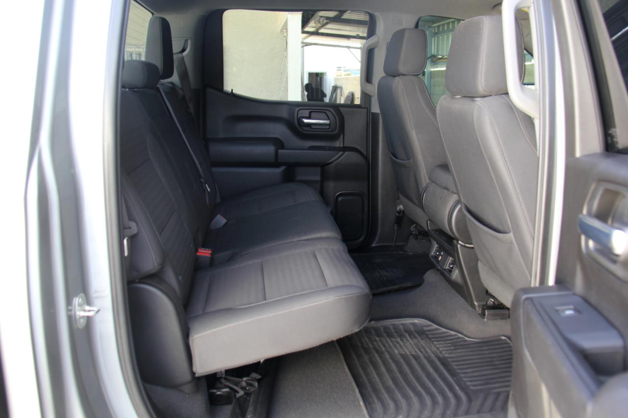 Chevrolet Silverado 1500 Custom Crew Cab 2WD 2024