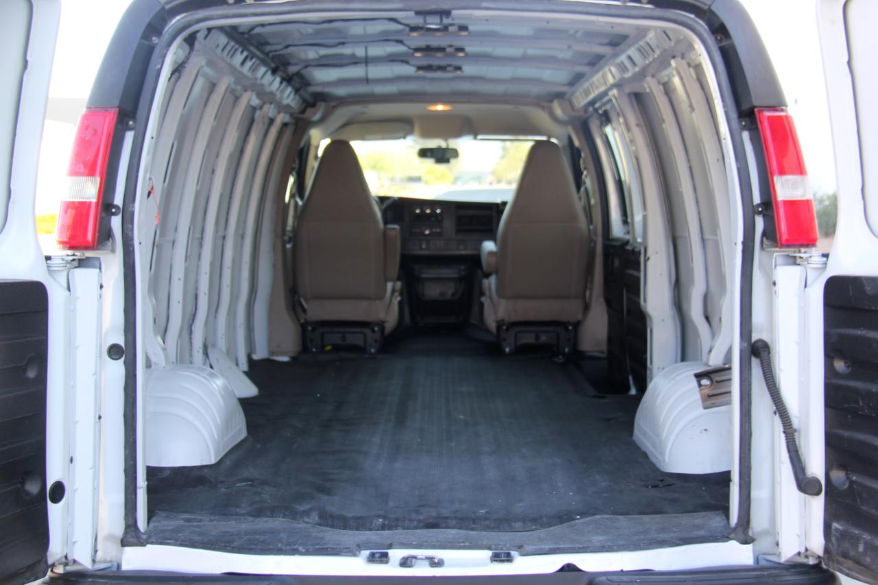 GMC Savana G2500 Extended Cargo 2023