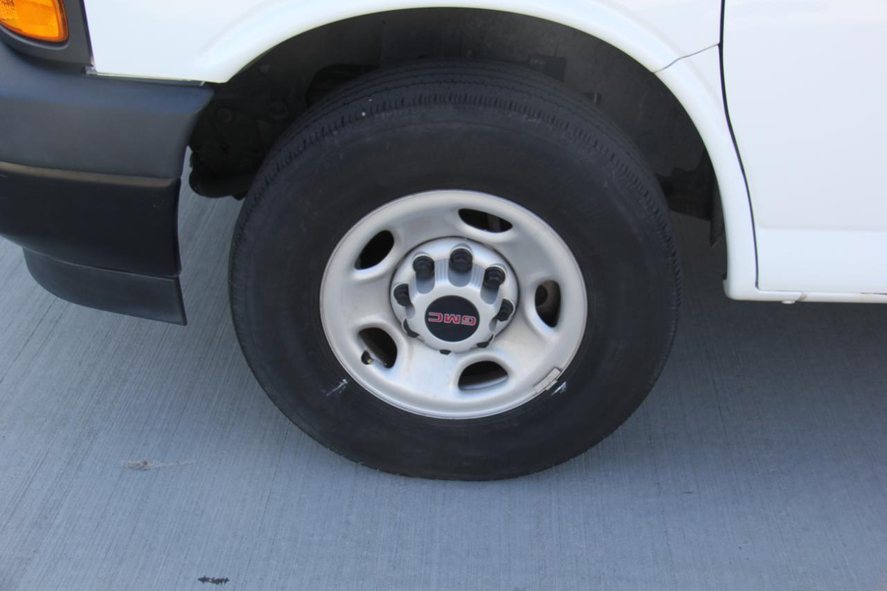 GMC Savana G2500 Extended Cargo 2023