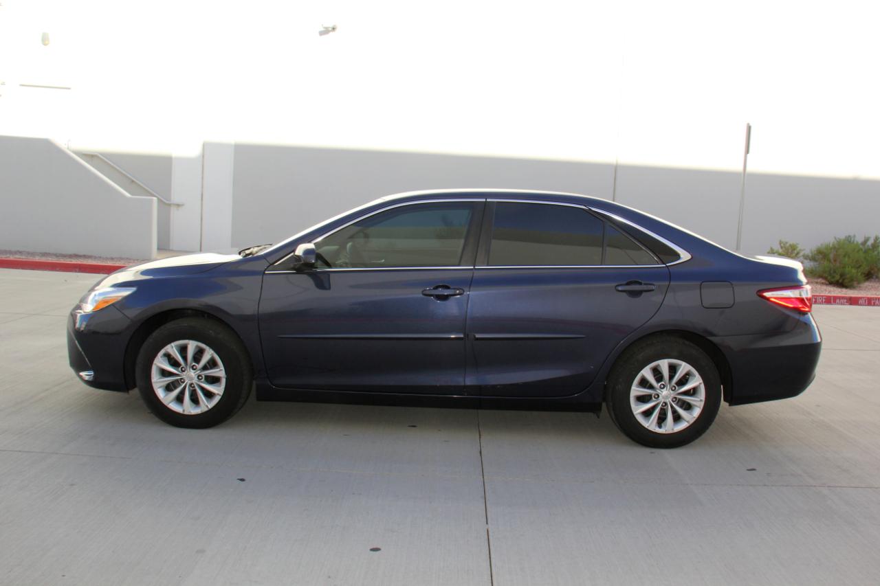 Toyota Camry LE 2017