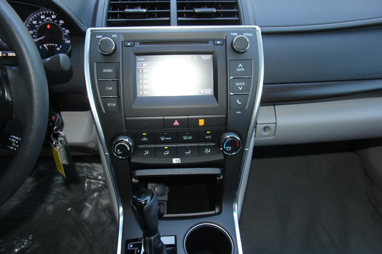 Toyota Camry LE 2017