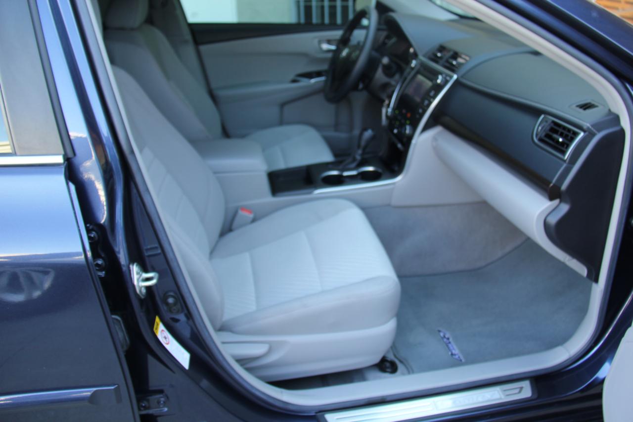 Toyota Camry LE 2017