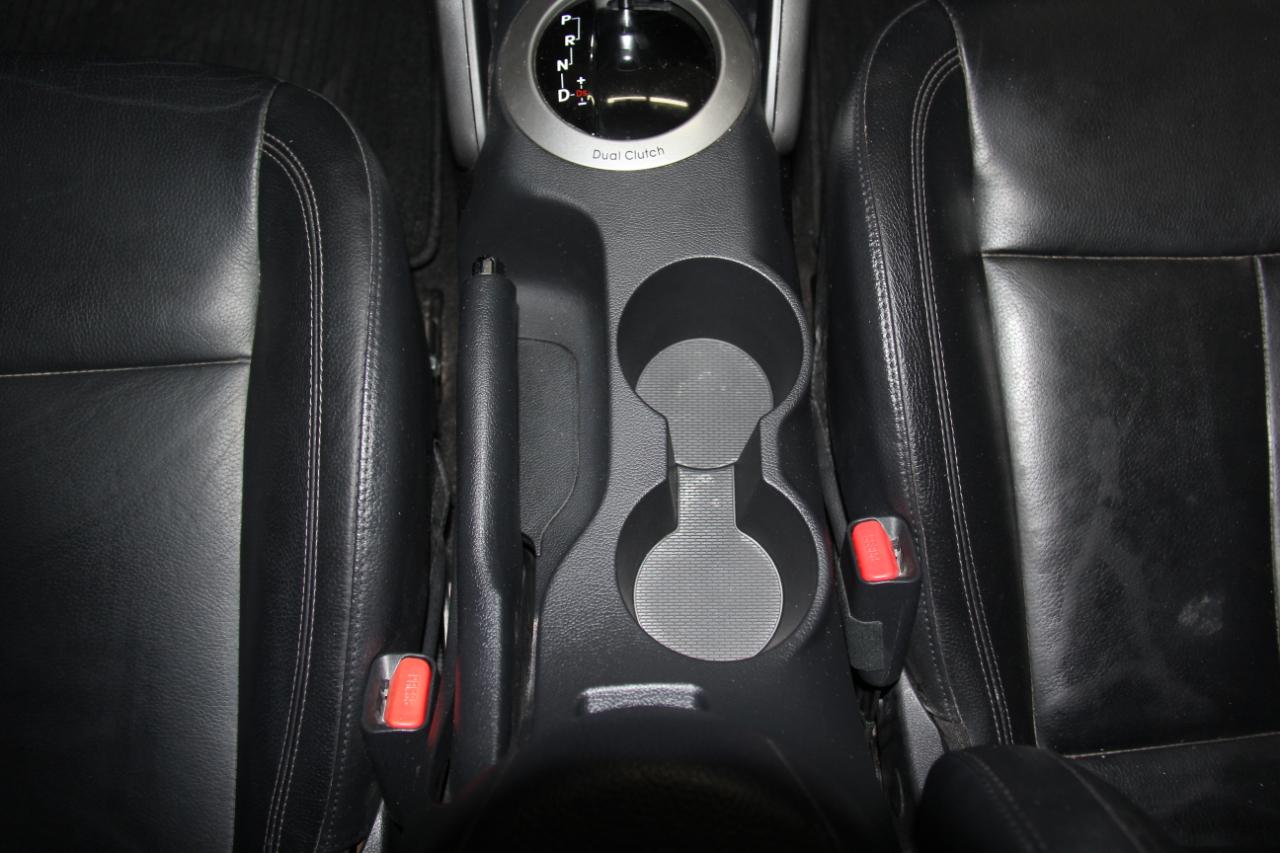 Hyundai Veloster Base 2014