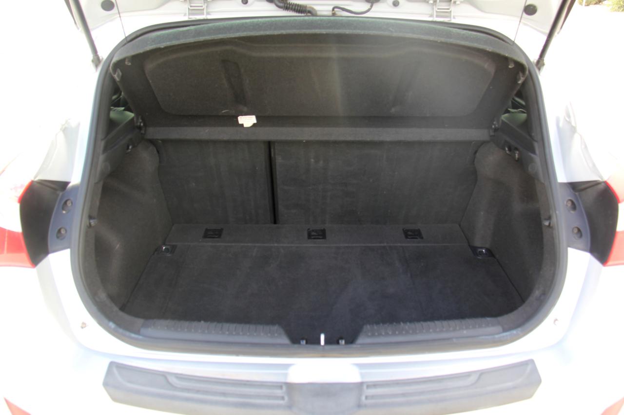 Hyundai Elantra GT Base 2013