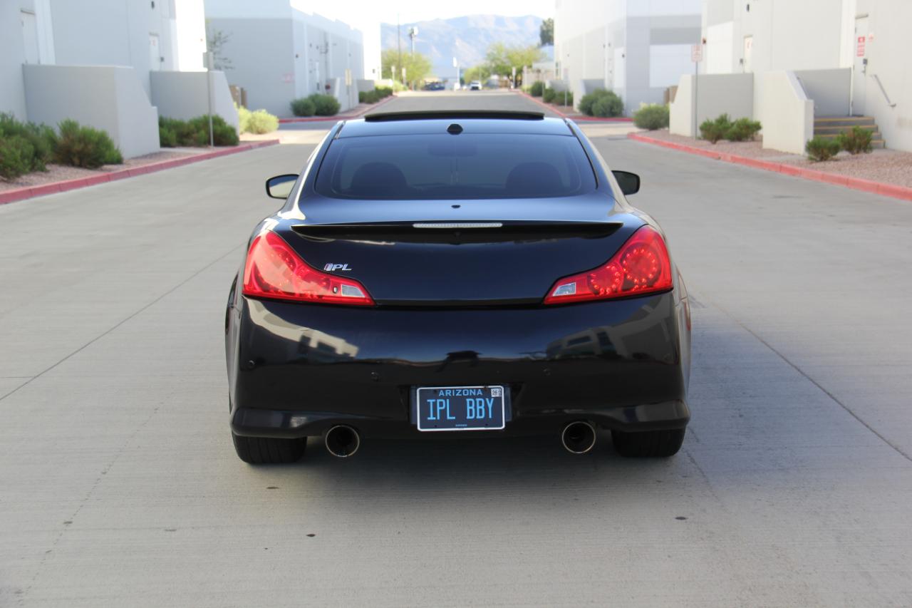Infiniti G37  2013