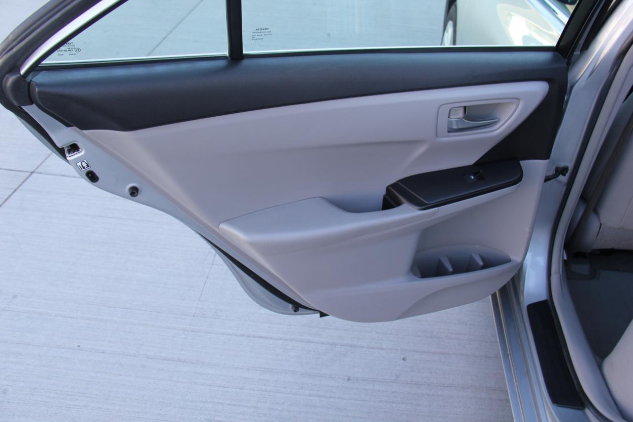 Toyota Camry LE 2016