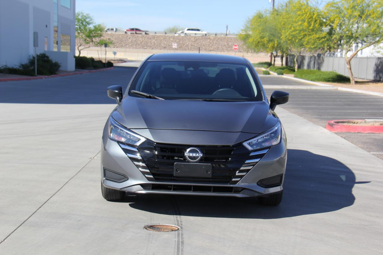 Nissan Versa S CVT 2025