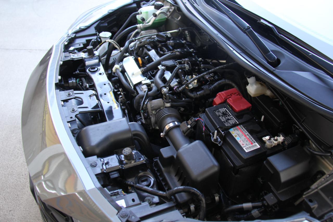 Nissan Versa S CVT 2025