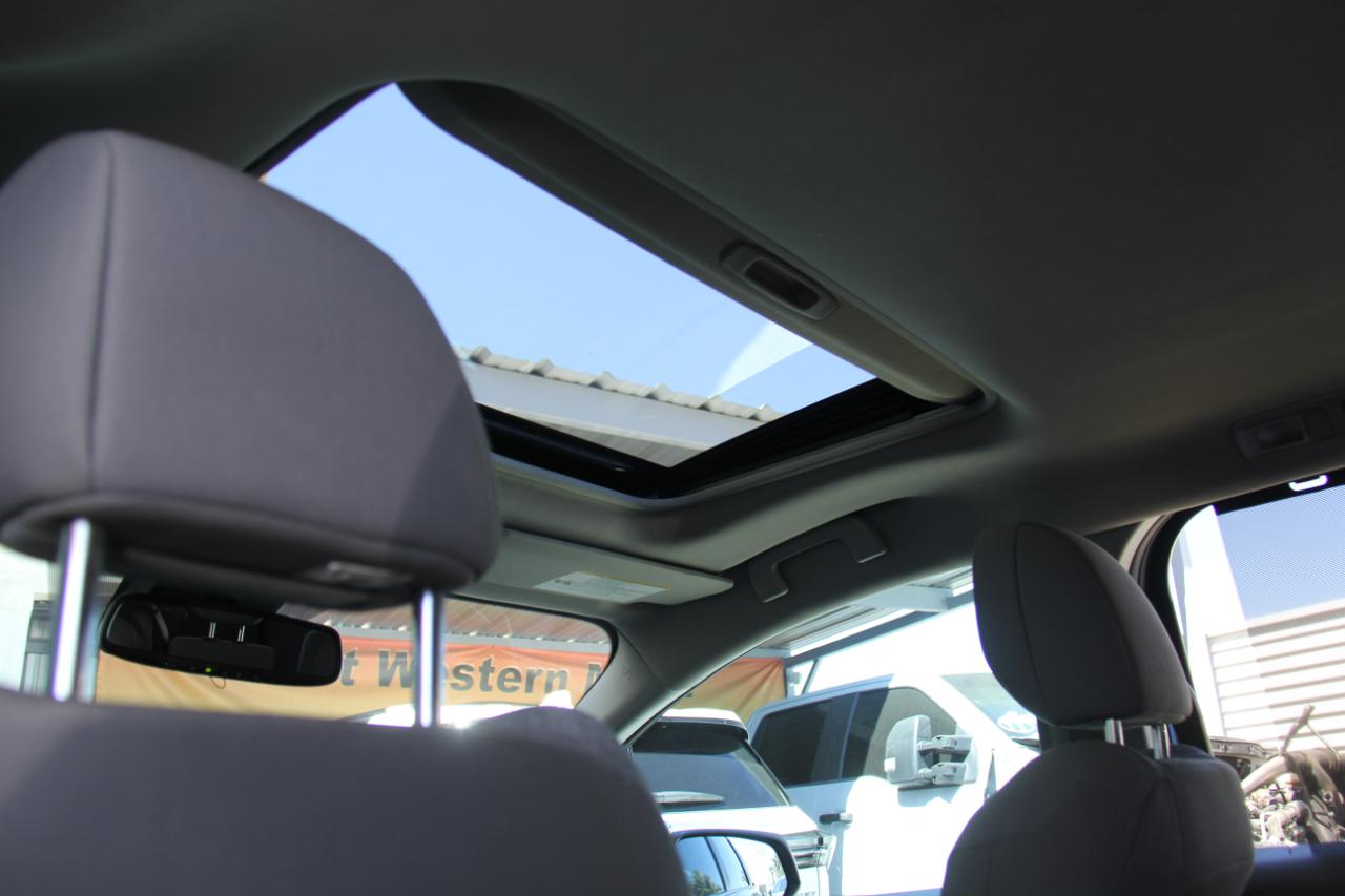 Toyota Sienna LE 8-Passenger 2024