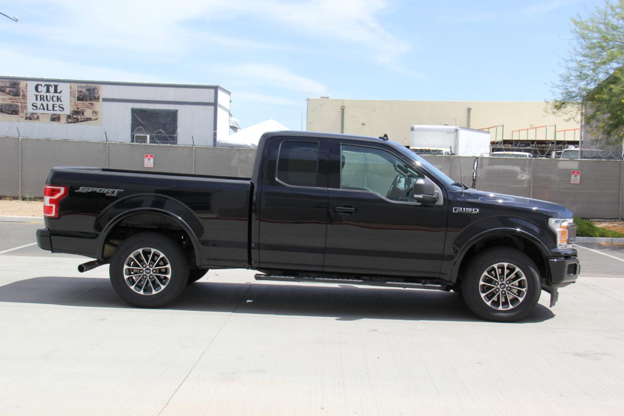 Ford F-150 XLT 4WD 2018